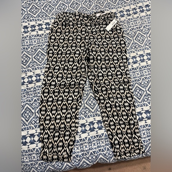 Old Navy pattern dress pants - Picture 1 of 2